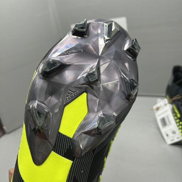 adidas Predator Accuracy.1 Low INJ Firm Ground Soccer Cleats IG0782 Men Sz 9 NEW